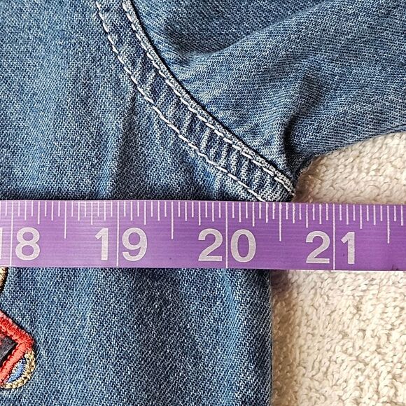 Bobbie Brooks Vintage Embroidered Christmas Button Front Chambray Blouse - Picture 10 of 12